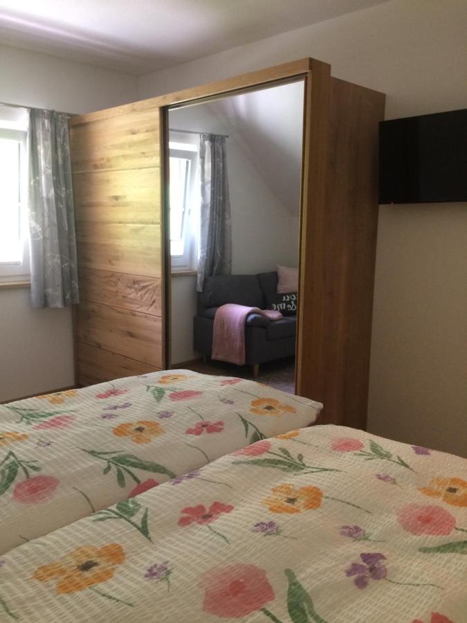Appartement Doeringerhof Aich  Eksteriør billede
